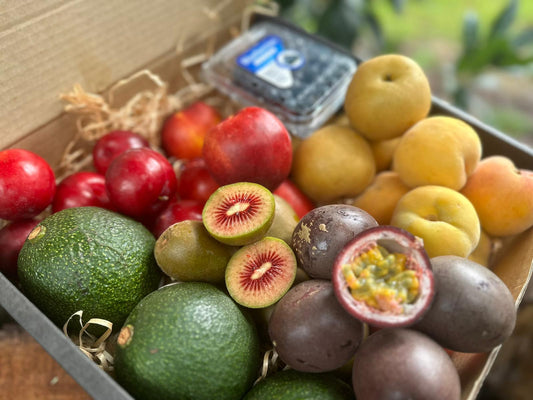 6kg Seasonal Fruit Box